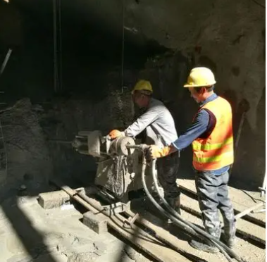 鄢陵水下抗分散灌浆料特点 水下不分散注浆料介绍